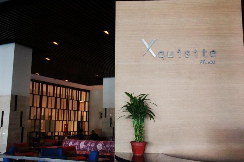The Luxton Cirebon - Restoran