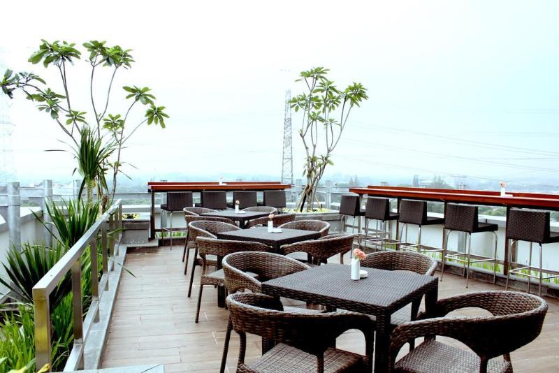 Vasaka Hotel Jakarta - Genel