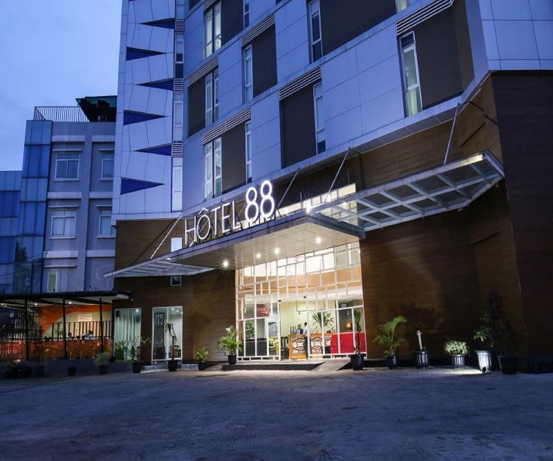 Hotel 88 Kedoya - Genel