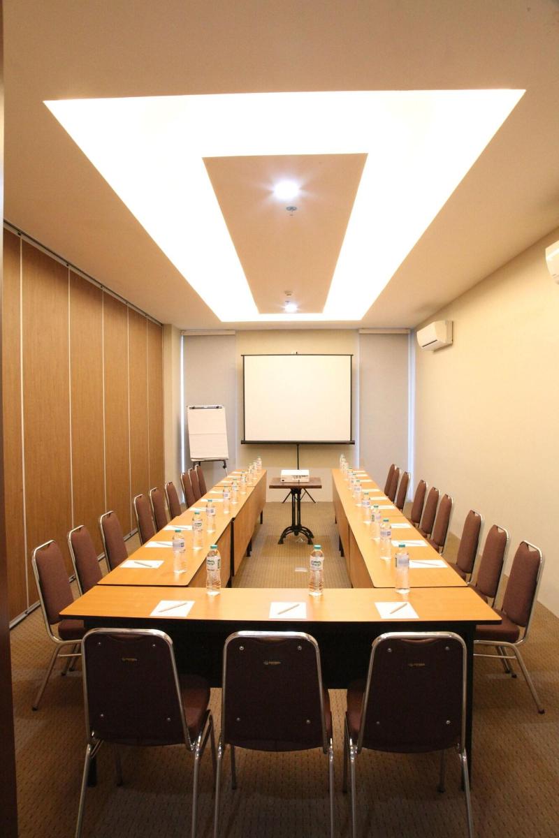 Hotel 88 Tendean - Toplantı