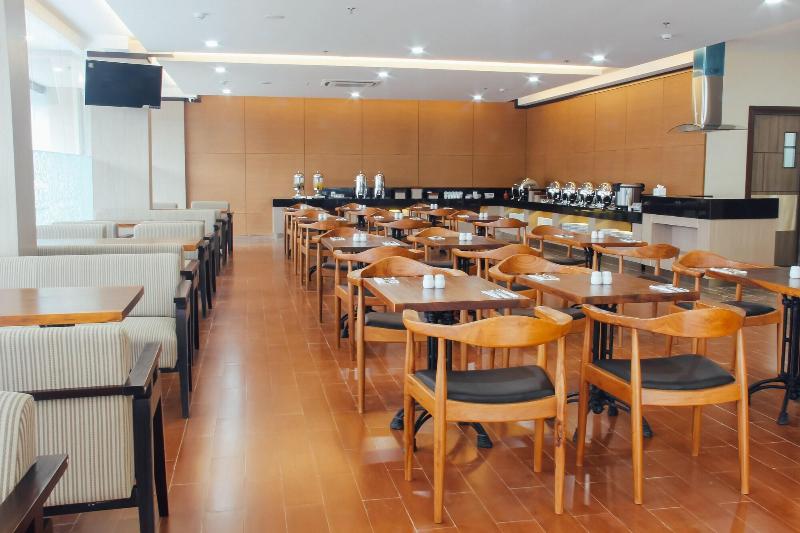 Hotel 88 Tendean - Restoran