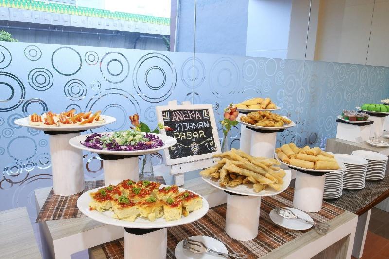 Hotel 88 Tendean - Restoran