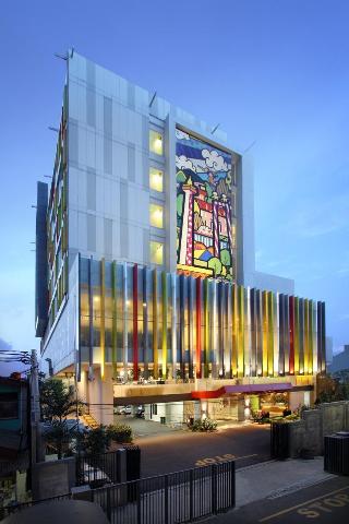 1O1 URBAN Jakarta Pemuda otel fotoğrafı