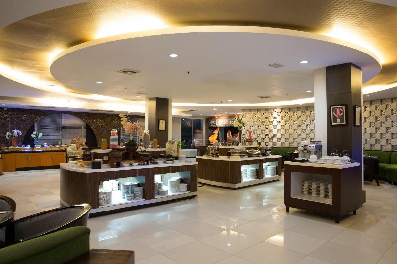 The Royale Krakatau Hotel - Restoran