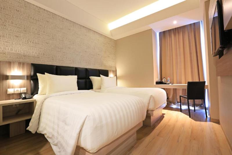 Luminor Hotel Jambi - Oda