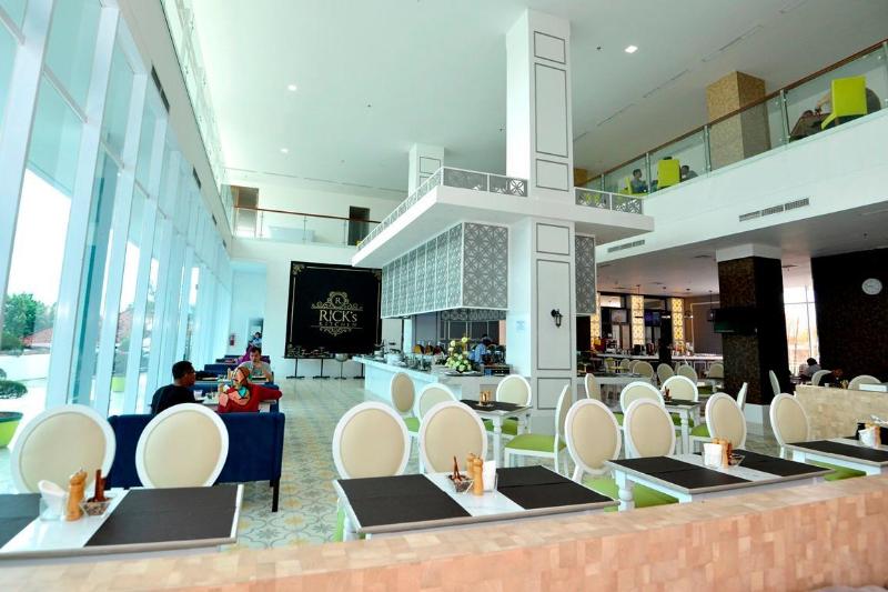 Odua Weston Jambi - Restoran