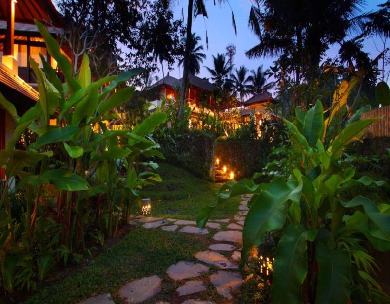 BeingSattvaa Luxury Ubud - Teras