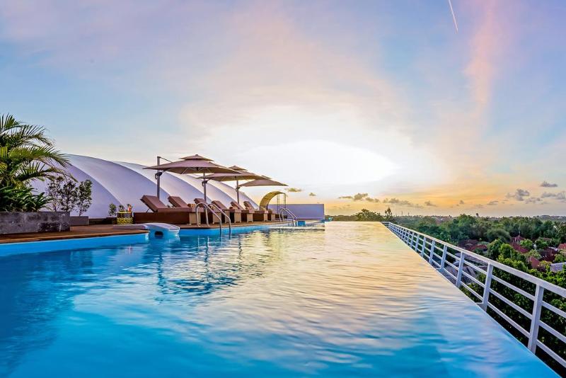 Infinity8 Bali - Havuz