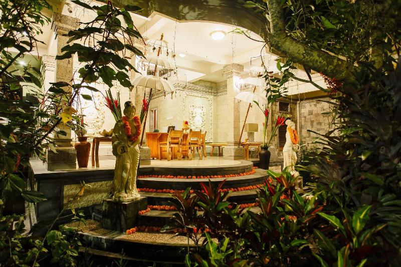 OM HAM Retreat - Lobi