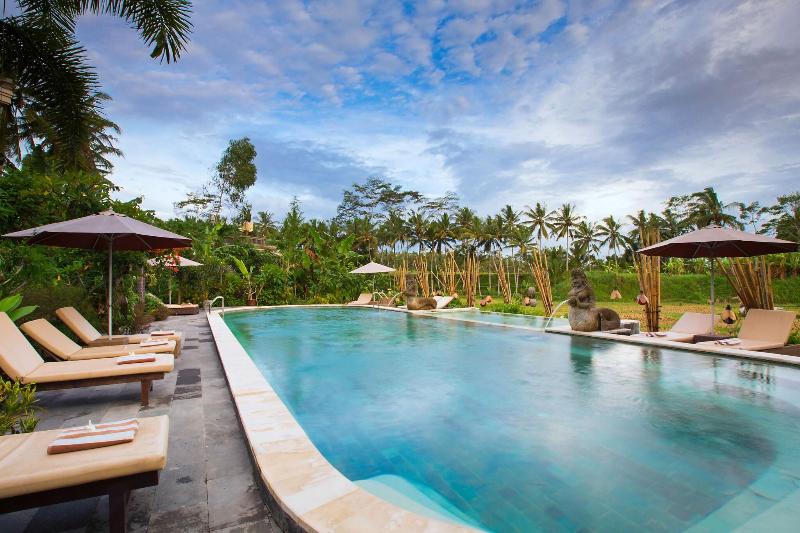 OM HAM Retreat - Havuz