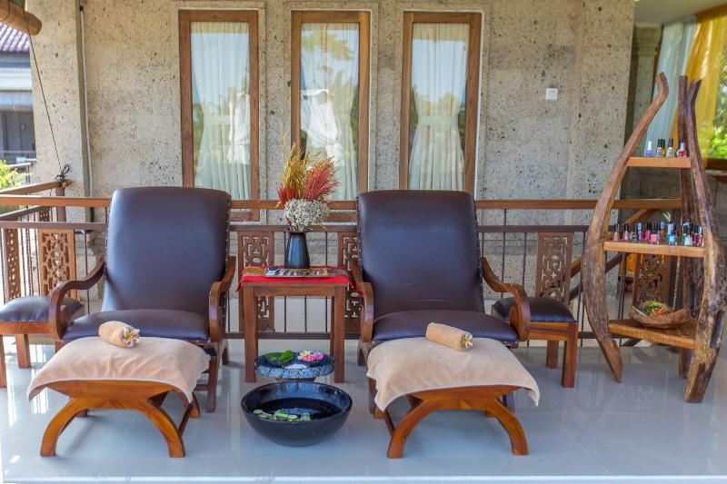 OM HAM Retreat - Teras