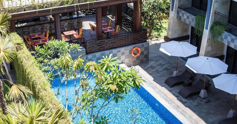 Solia Legian Bali - Havuz