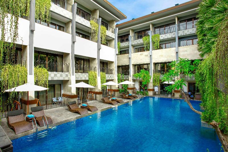 Solia Legian Bali - Havuz