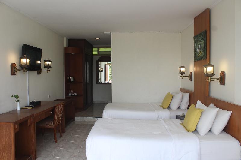 Inna Tretes Hotel & Resort - Oda