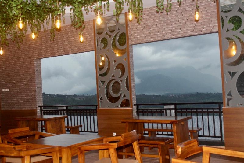 Inna Tretes Hotel & Resort - Restoran