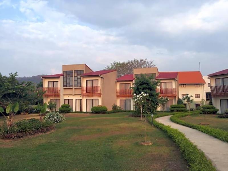 Luwansa Beach Resort - Genel