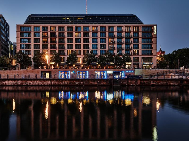 Radisson Collection Hotel, Berlin - Genel
