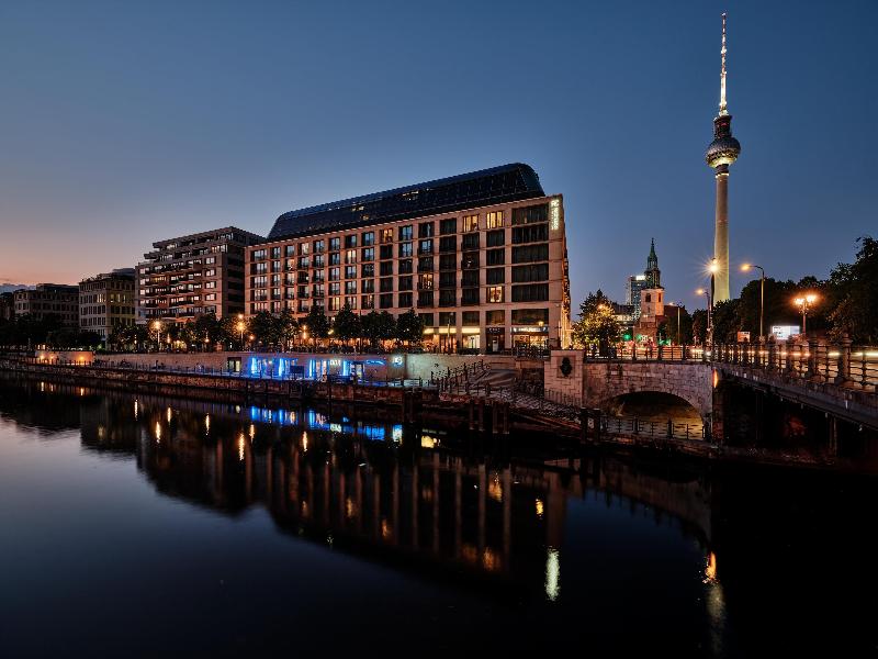 Radisson Collection Hotel, Berlin - Genel