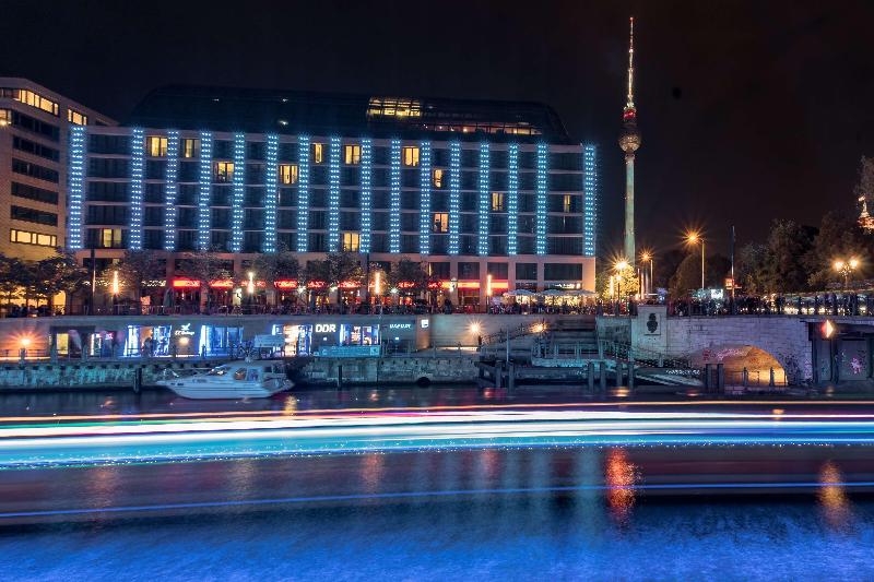 Radisson Collection Hotel, Berlin - Genel