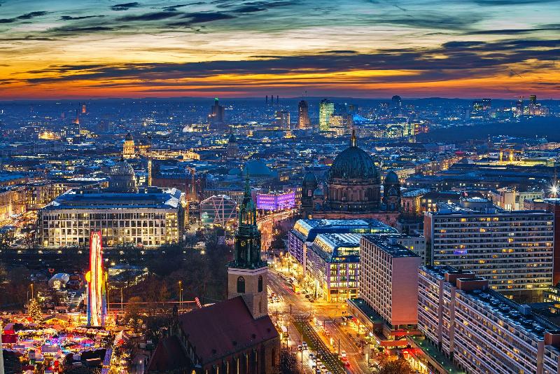 Radisson Collection Hotel, Berlin - Genel
