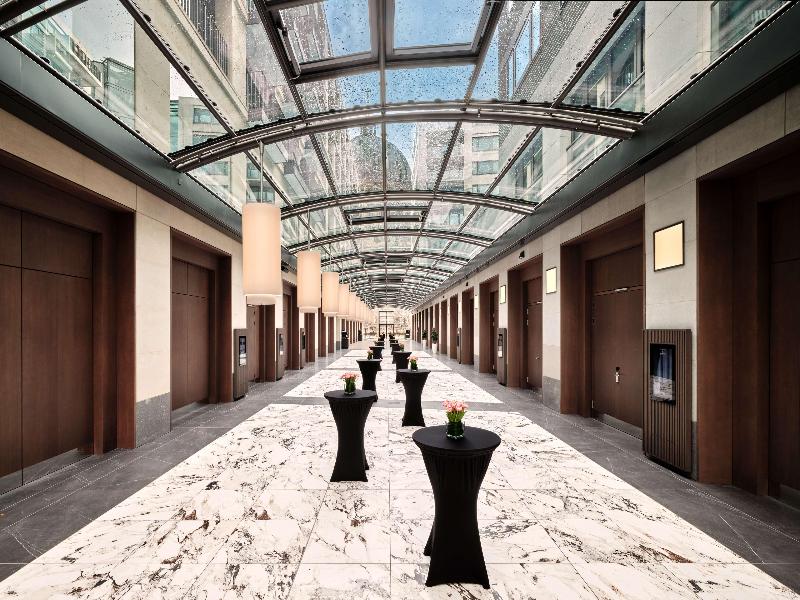 Radisson Collection Hotel, Berlin - Genel