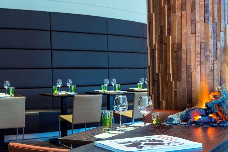 Radisson Collection Hotel, Berlin - Restoran
