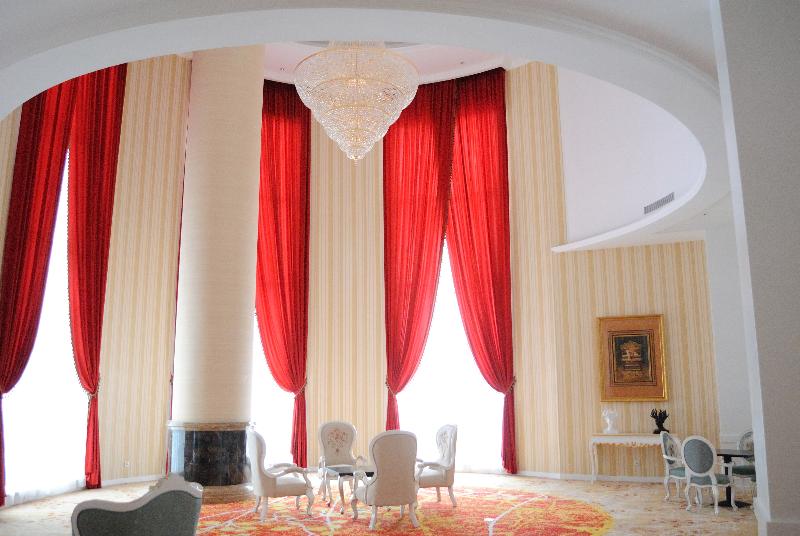 Adimulia Hotel Medan - Lobi
