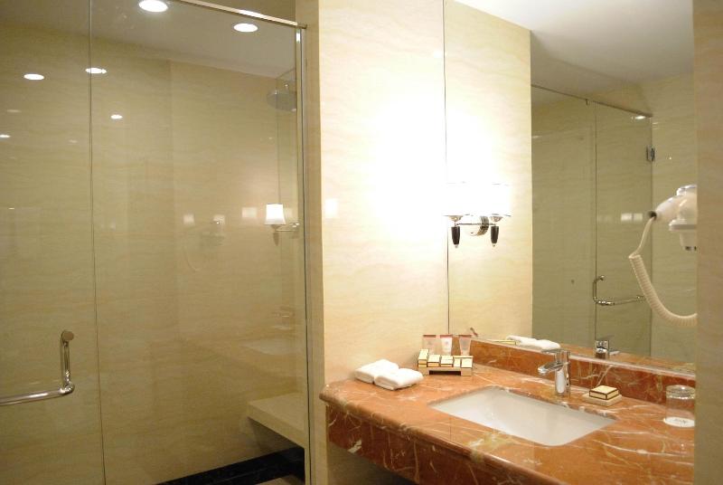 Adimulia Hotel Medan - Oda