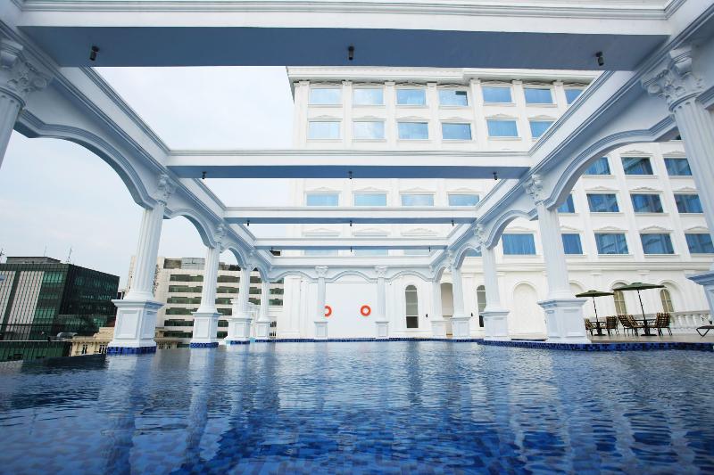 Adimulia Hotel Medan - Havuz