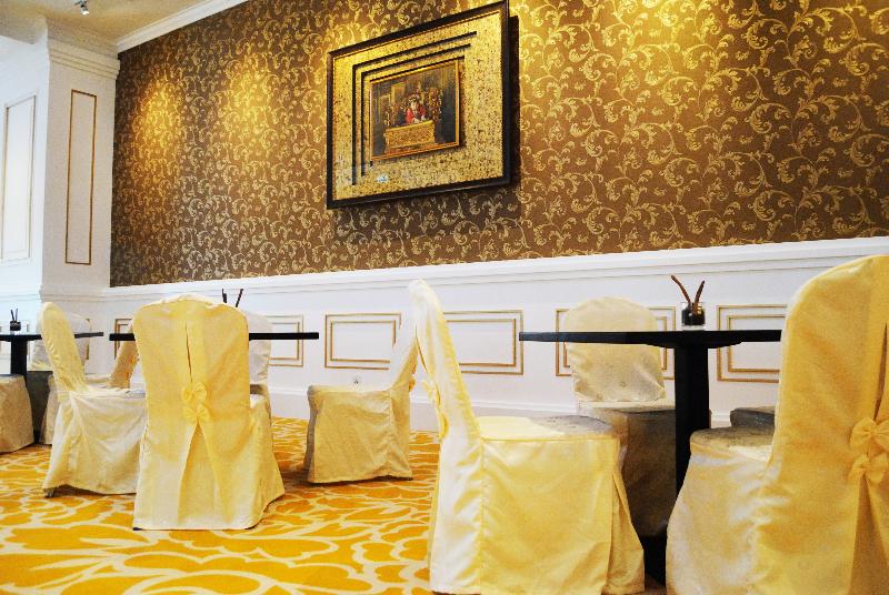 Adimulia Hotel Medan - Restoran