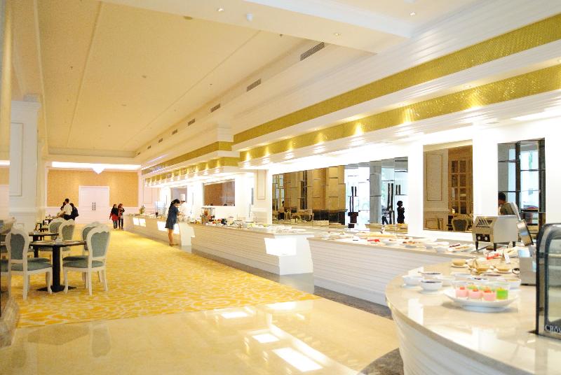 Adimulia Hotel Medan - Restoran