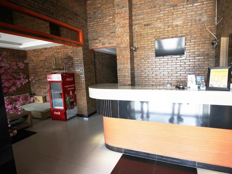 Amaliun Hotel Medan - Lobi