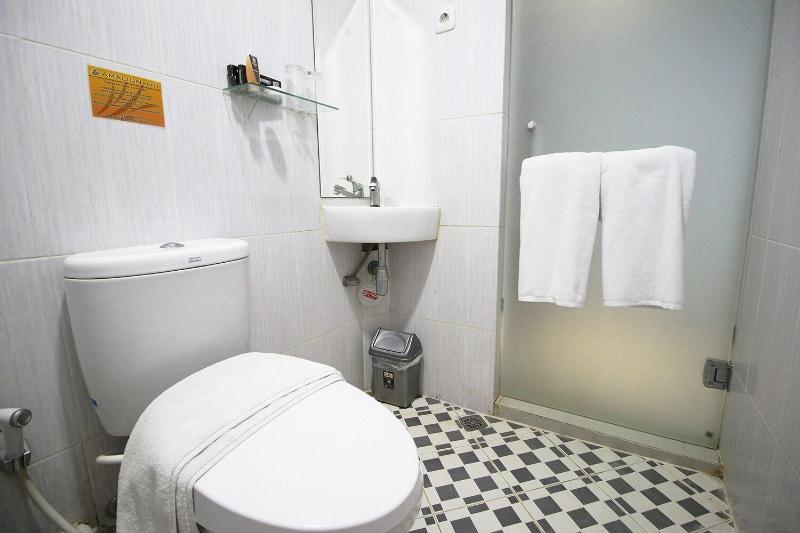 Amaliun Hotel Medan - Oda