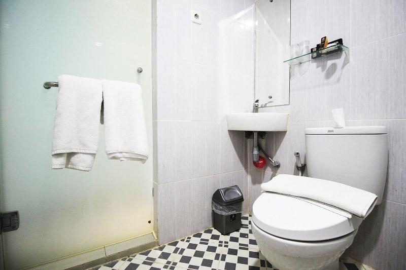 Amaliun Hotel Medan - Oda