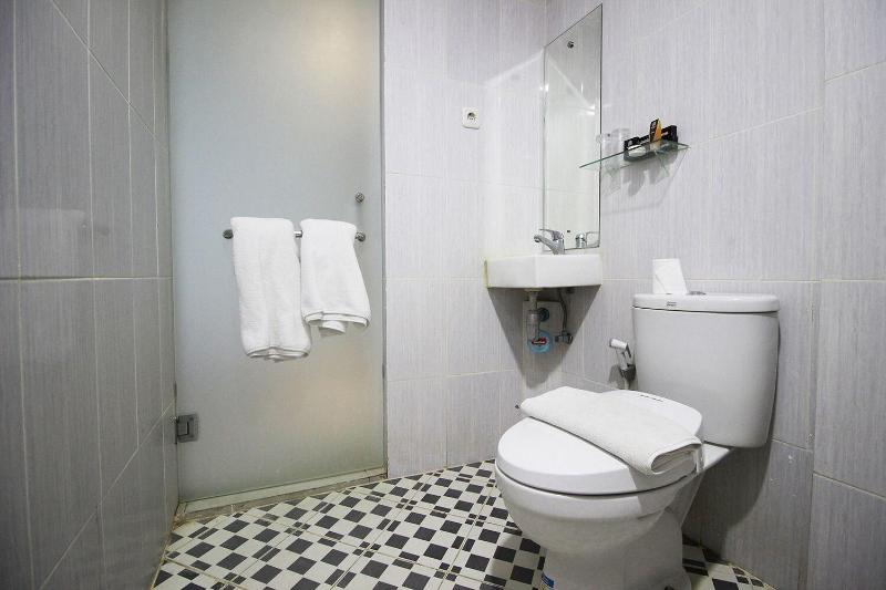 Amaliun Hotel Medan - Oda