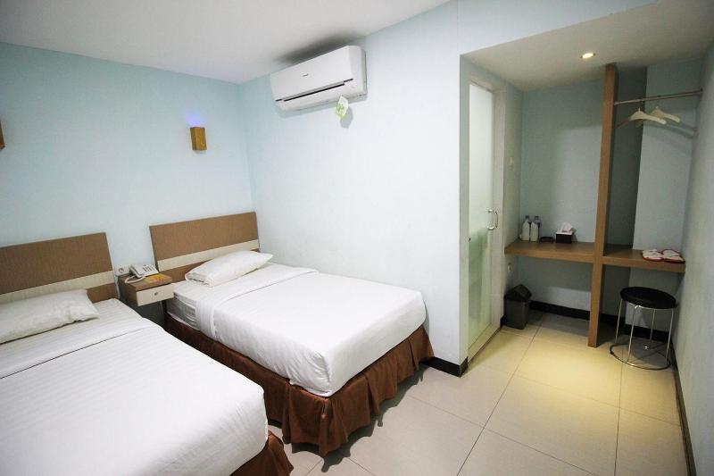 Amaliun Hotel Medan - Oda