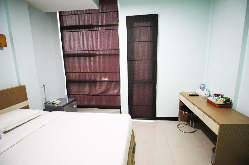 Amaliun Hotel Medan - Oda