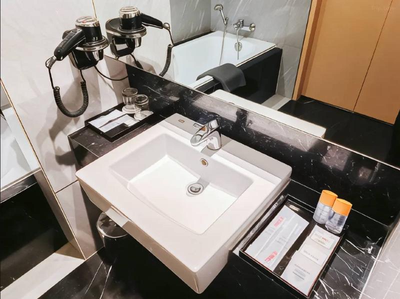 Brits Hotel Karawang - Oda