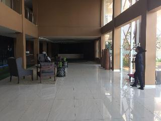Front One Akshaya Hotel Karawang fotoÄŸrafÄ±