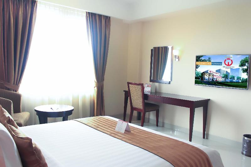 Asialink Premier Karawang - Genel