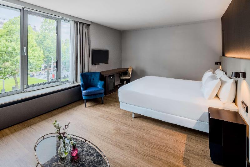 NH Amsterdam Caransa - Oda