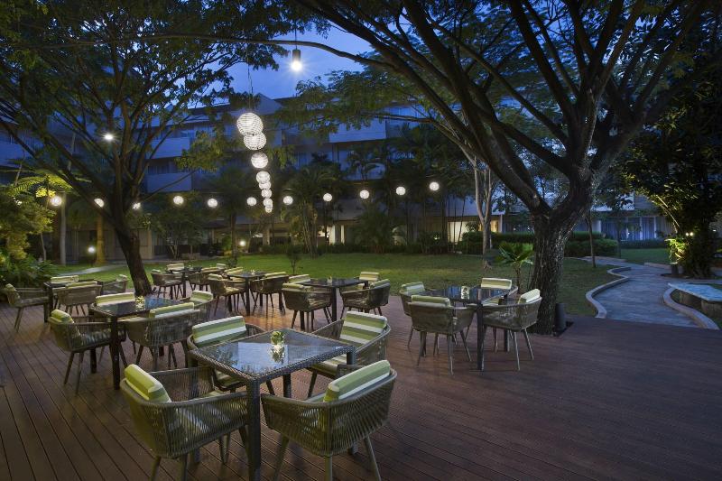 Delonix Hotel - Teras