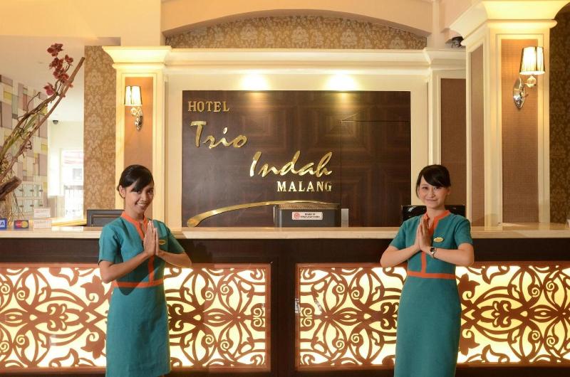 Trio Indah 2 Malang - Lobi
