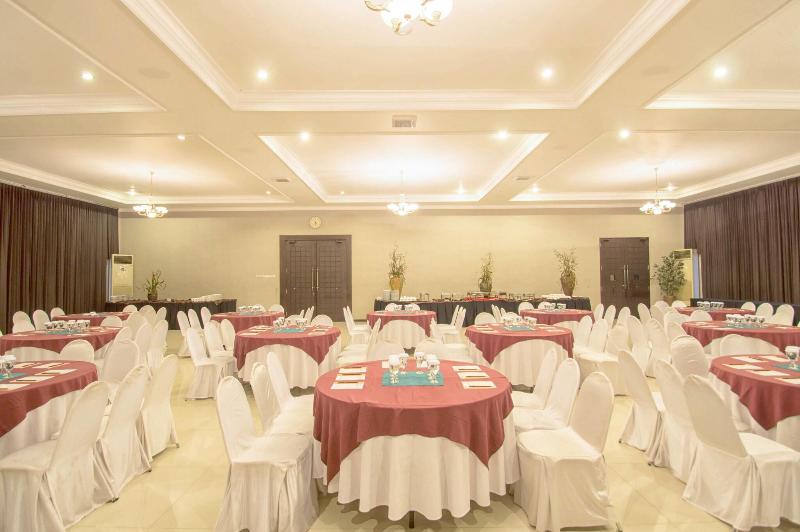Trio Indah 2 Malang - Toplantı