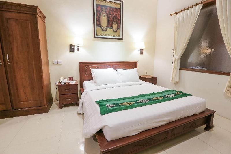 Ubud Hotel & Cottages Malang - Oda