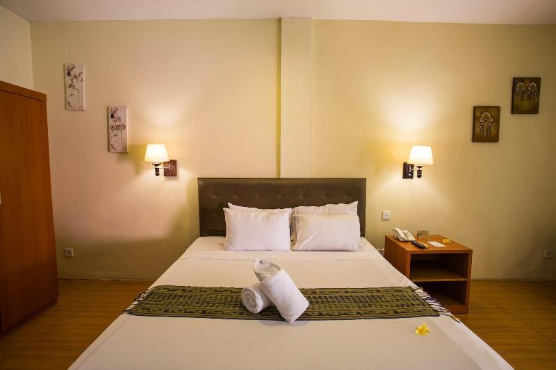 Ubud Hotel & Cottages Malang - Oda