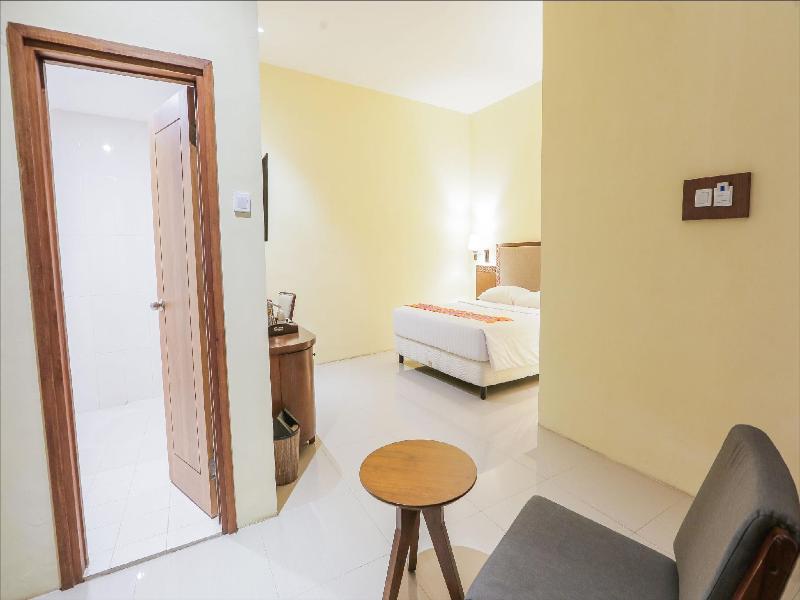 Ubud Hotel & Cottages Malang - Oda