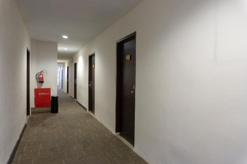 OYO 1161 Stefani City Hotel - Lobi