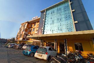 OYO 1161 Stefani City Hotel otel fotoğrafı