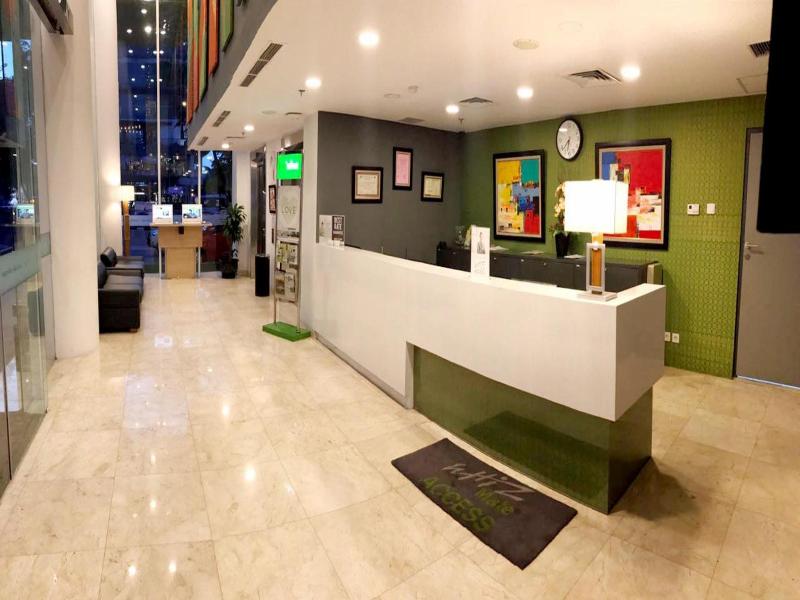 Whiz Hotel Sudirman Pekanbaru - Lobi